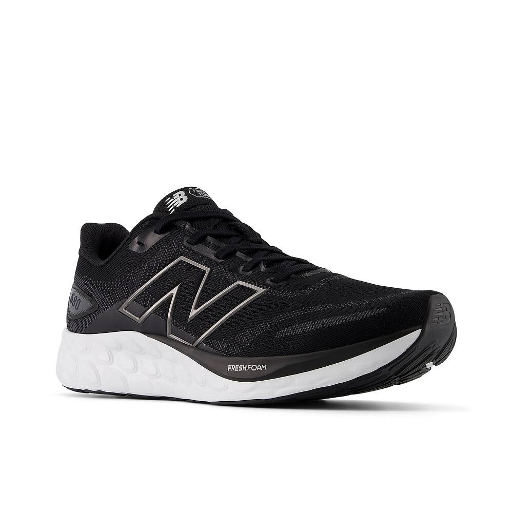 

Мужские кроссовки New Balance Fresh Foam 680 V8, черный