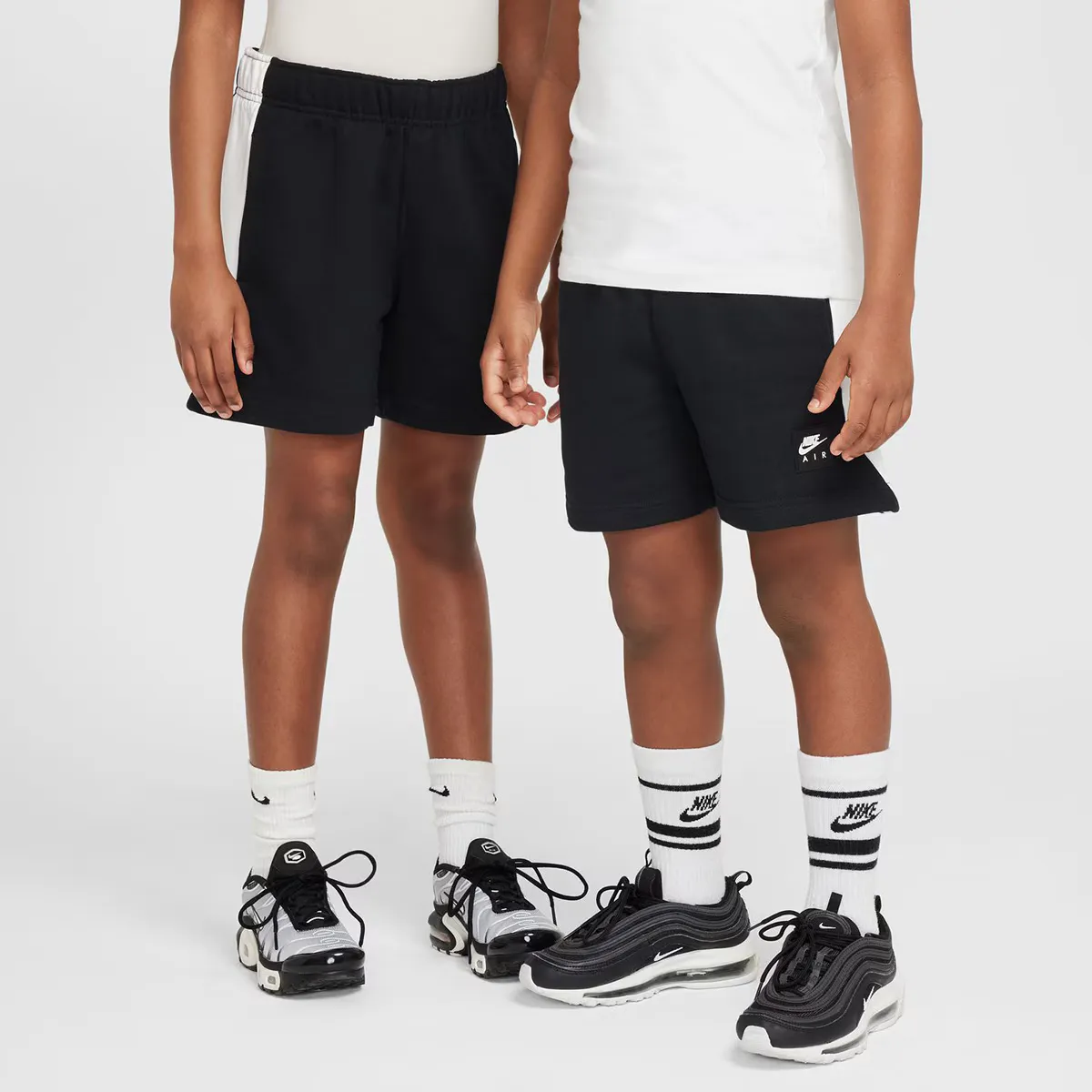 

Детские шорты Nike Air, черный