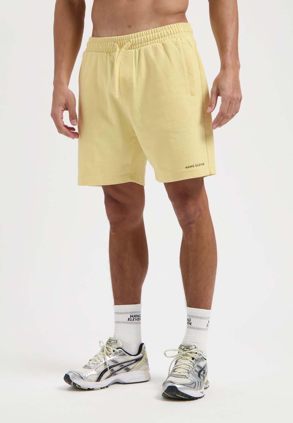 

Шорты Tracksuit bottoms HANG ELEVEN, желтый