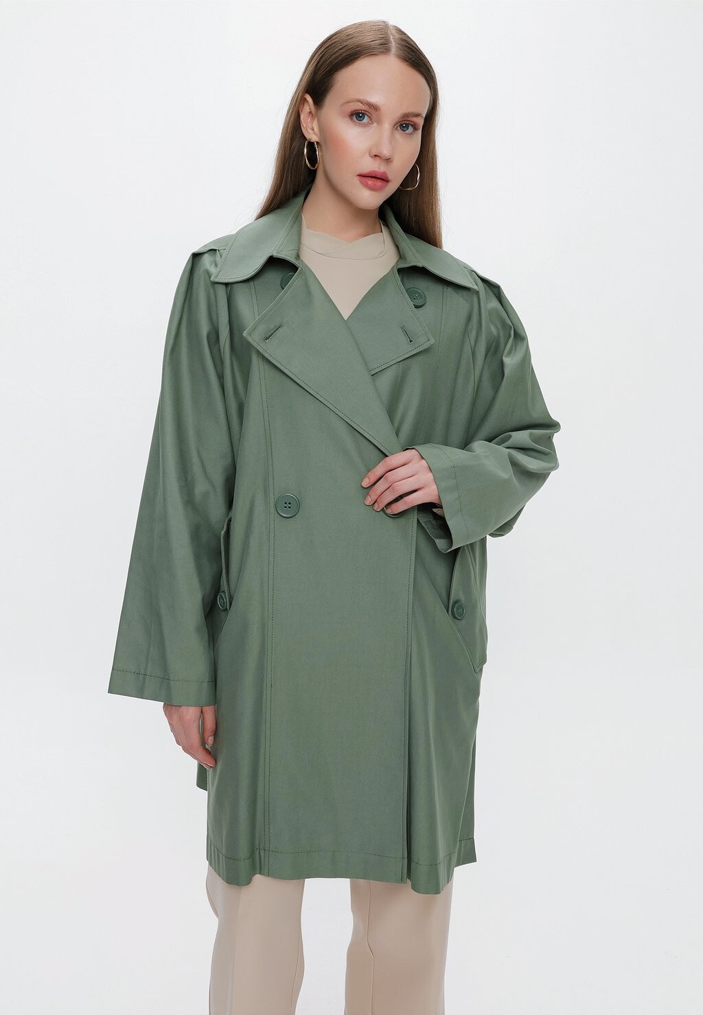 

Тренчкот MODEST BELTED MAXI DRESS Armine, зеленый