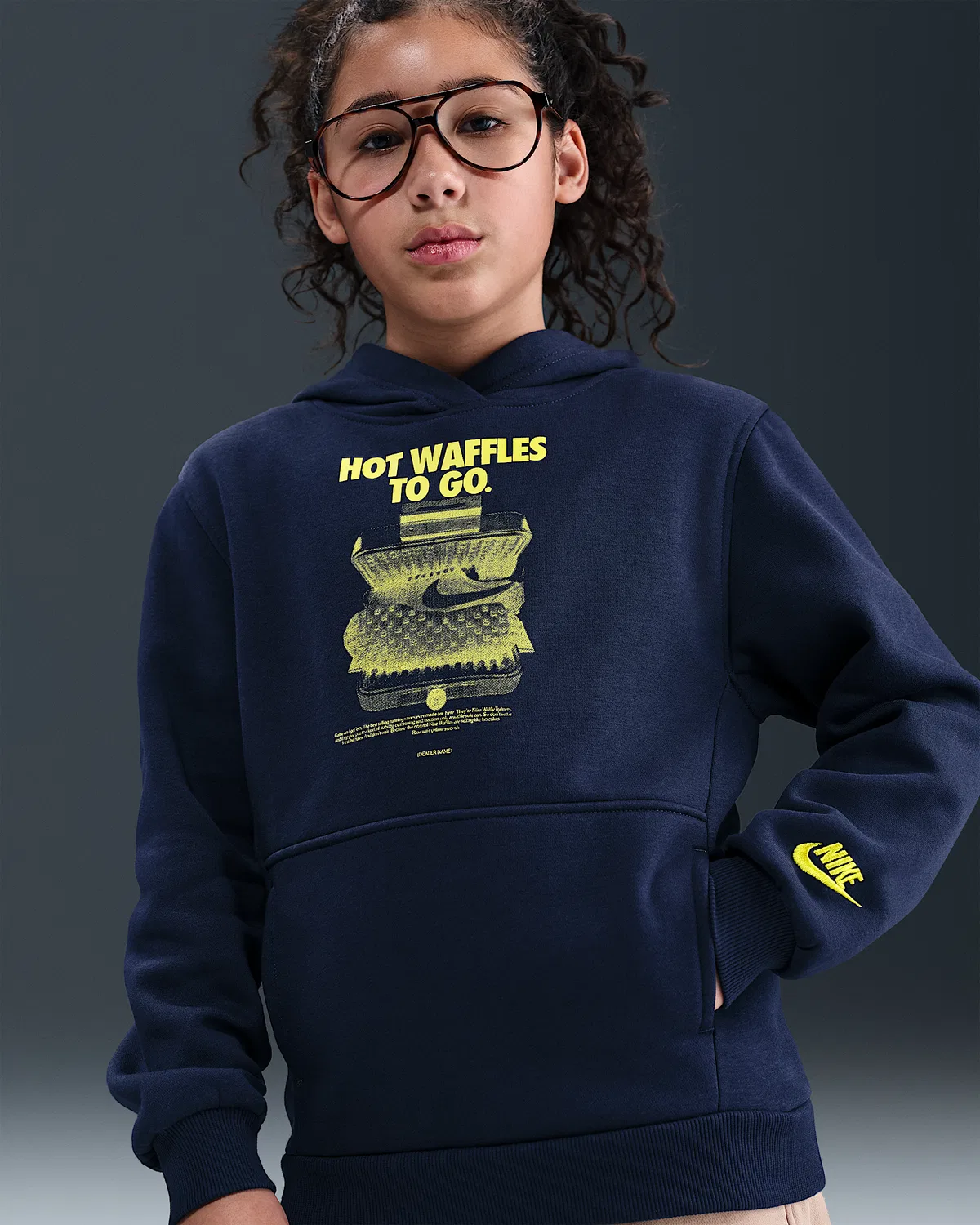 Детская худи Nike Sportswear Club Fleece, Obsidian/Lightning — фото 2