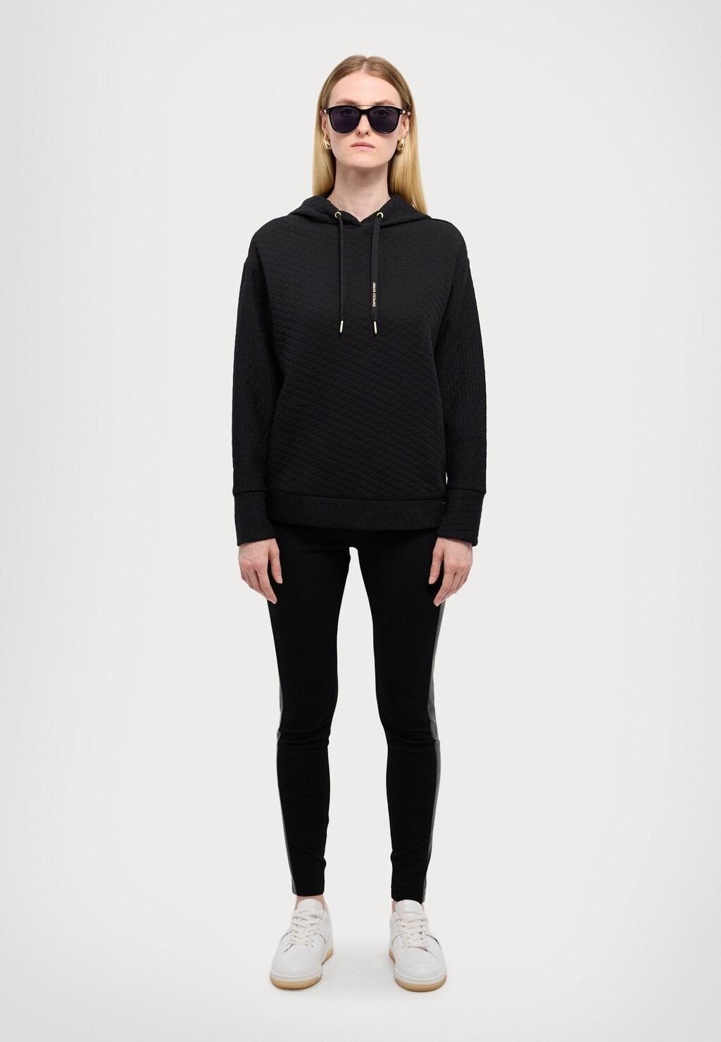 

Толстовка с капюшоном FELPA Armani Exchange, черный