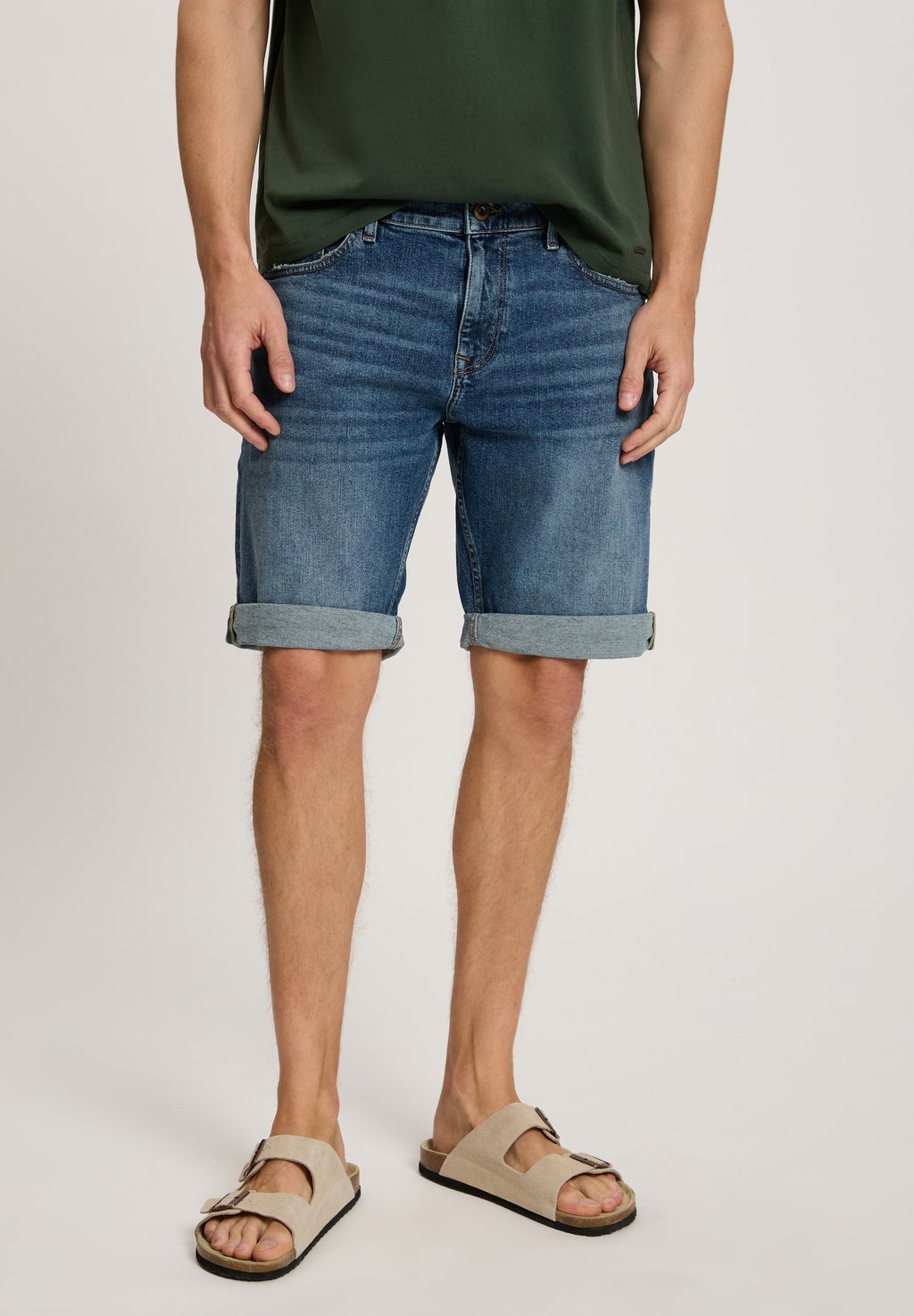

Джинсовые шорты Cross Jeans, цвет Acidblue