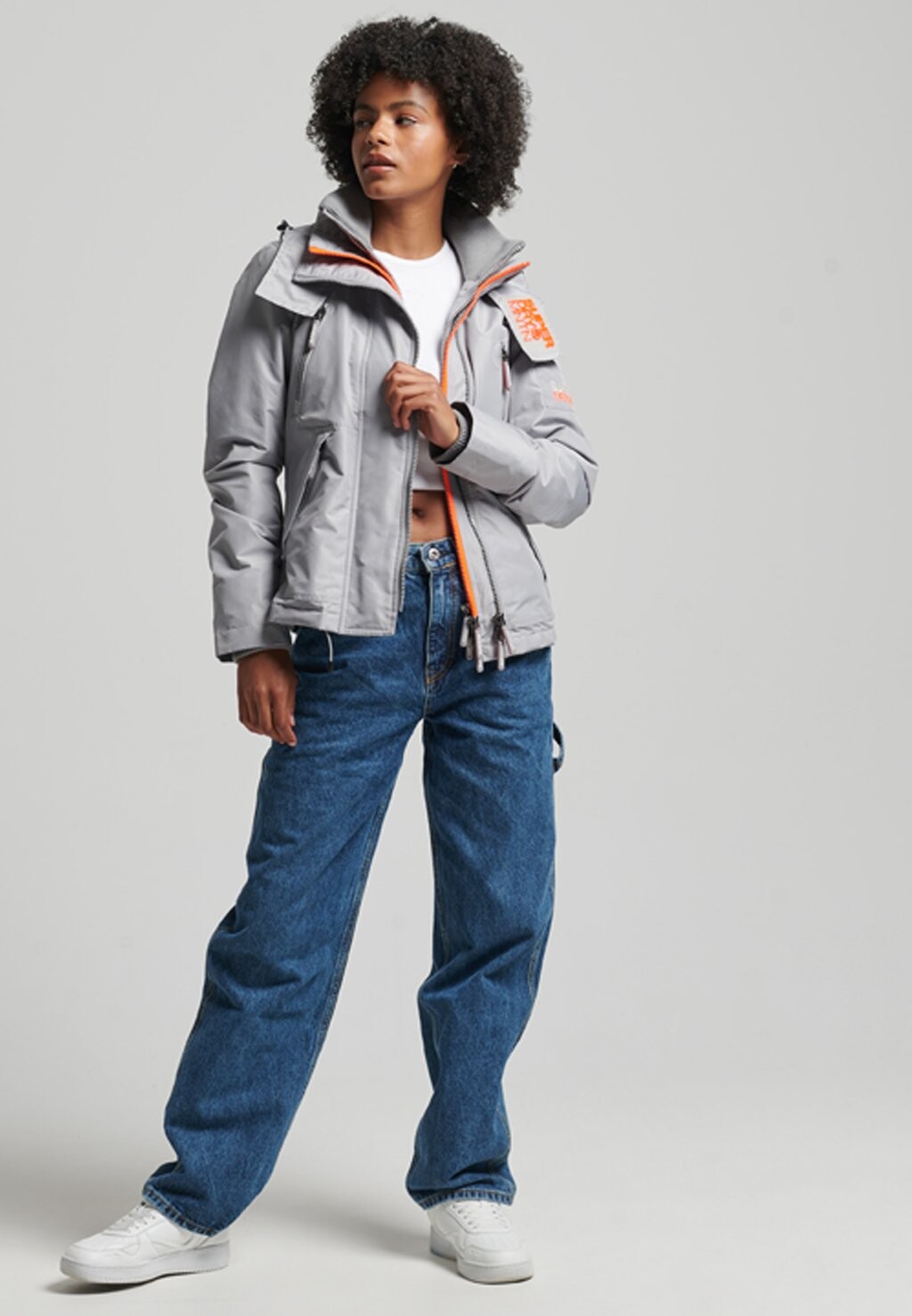 

Зимняя куртка Superdry MOUNTAIN, цвет dove grey