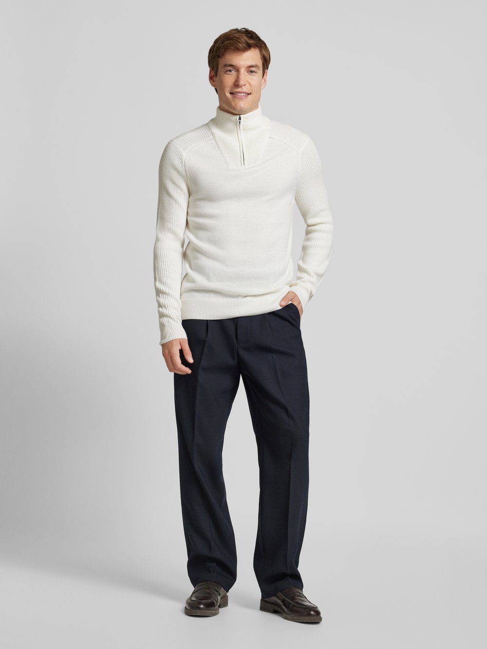 

Брюки из натуральной шерсти со стрелками Emporio Armani