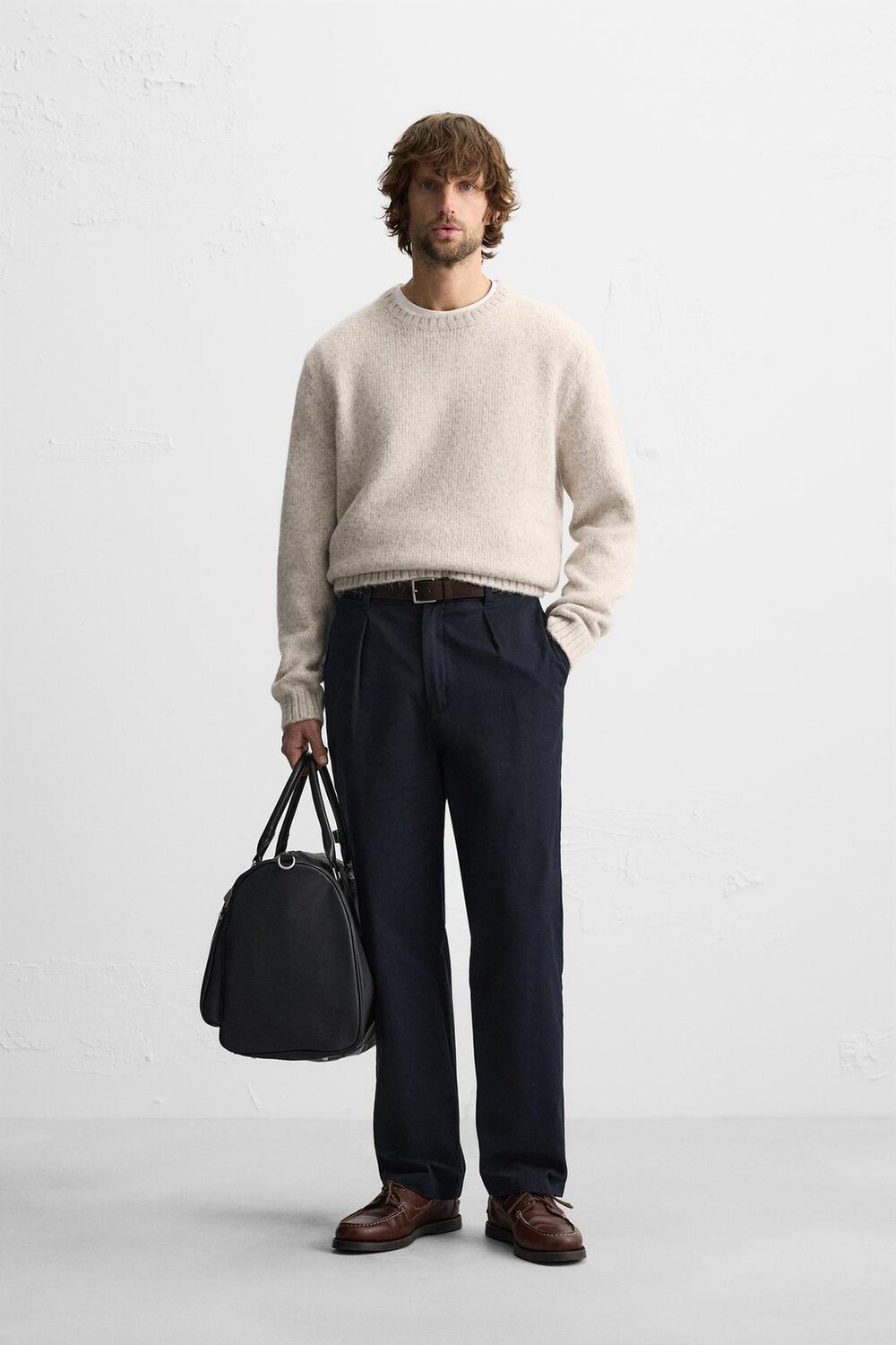 

Текстурированный свитер ZARA, экрю