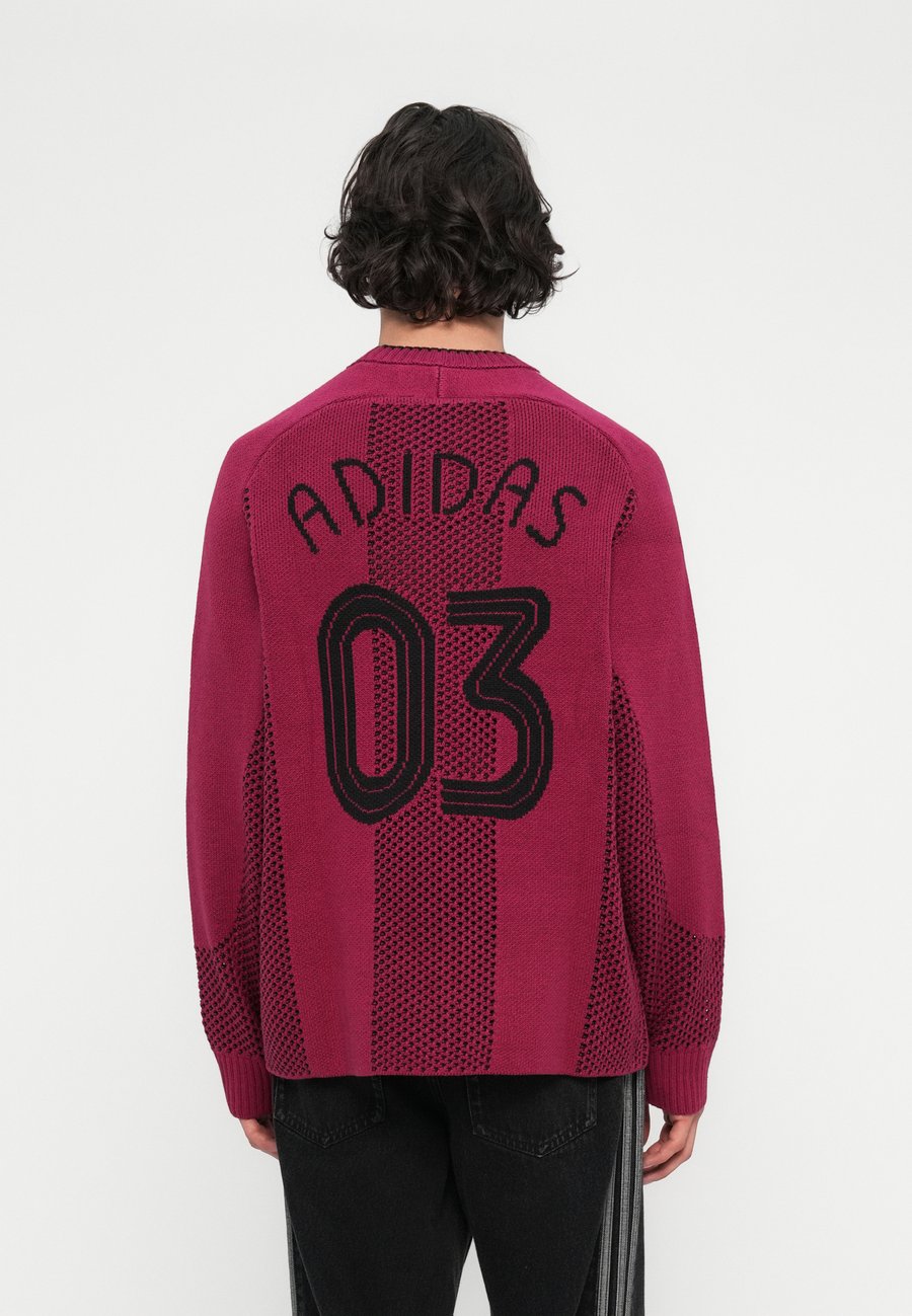 

Джемпер Adidas Originals UNISEX, Legacy Burgundy/Dark Purple