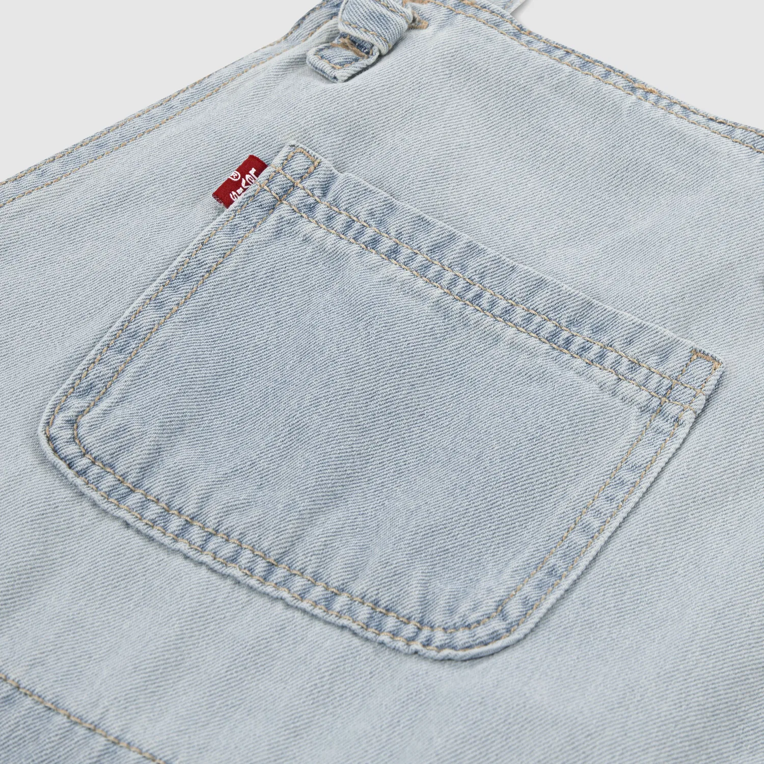 Комбинезон с узлом на бретелях для девочек 7-16 лет Levi's, Light Wash — фото 3