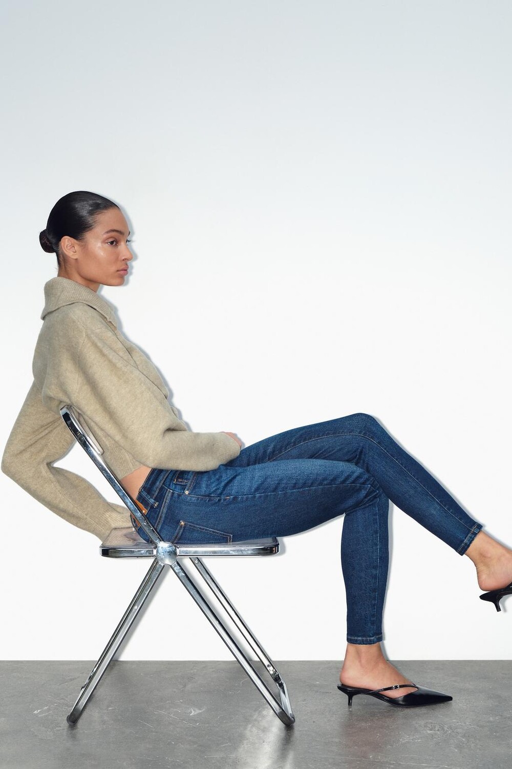 

Узкие джинсы z1975 со средней талией ZARA, синий