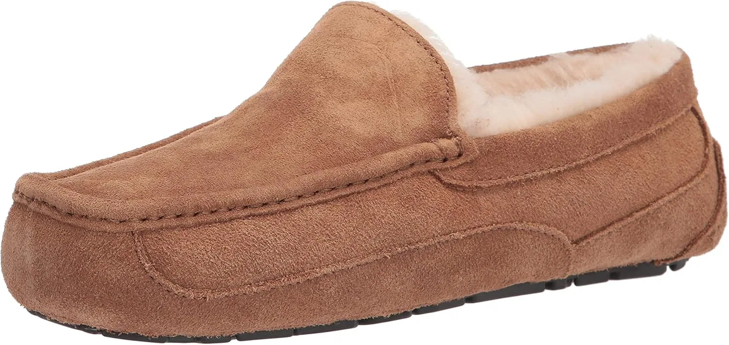 Лоферы UGG каштановый