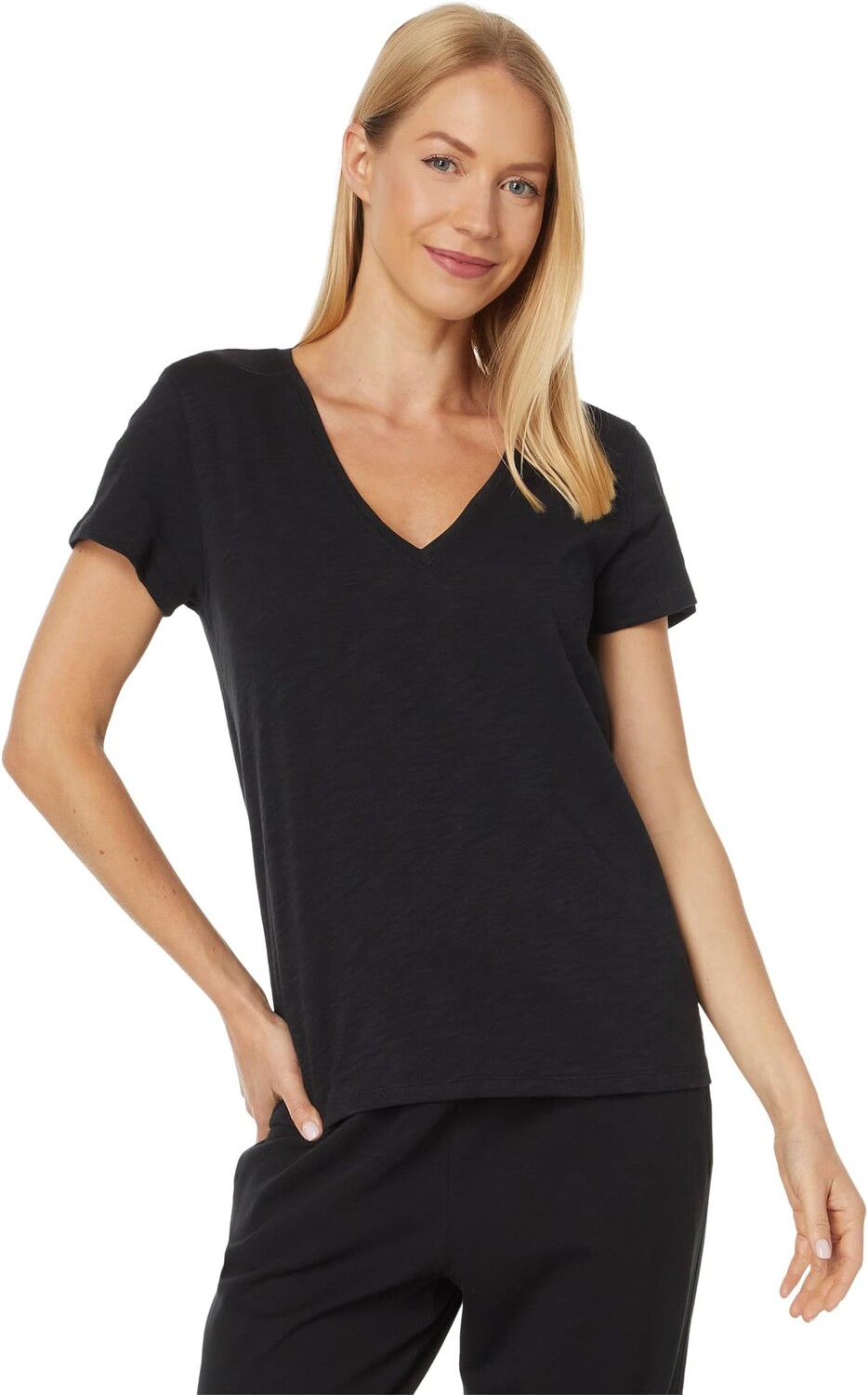 

Футболка Lilla P V-Neck Short Sleeve Back Seam Tee, черный