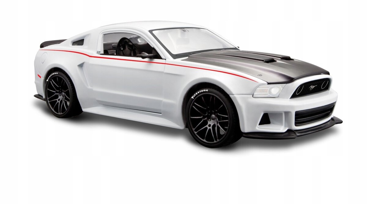 

Maisto, Ford Mustang Street Racer, Белый, 1/24, 31506