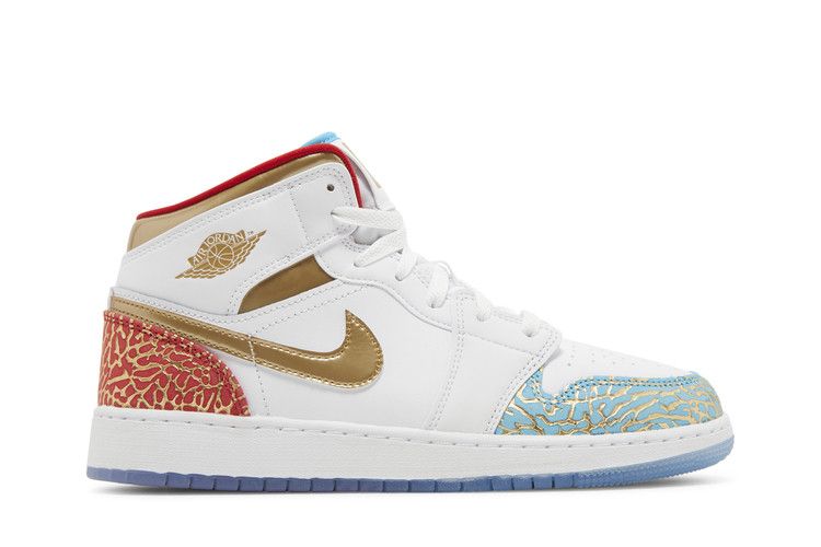 Кроссовки Air Jordan Air Jordan 1 Mid GS 'NC to Chi', белый — фото 2