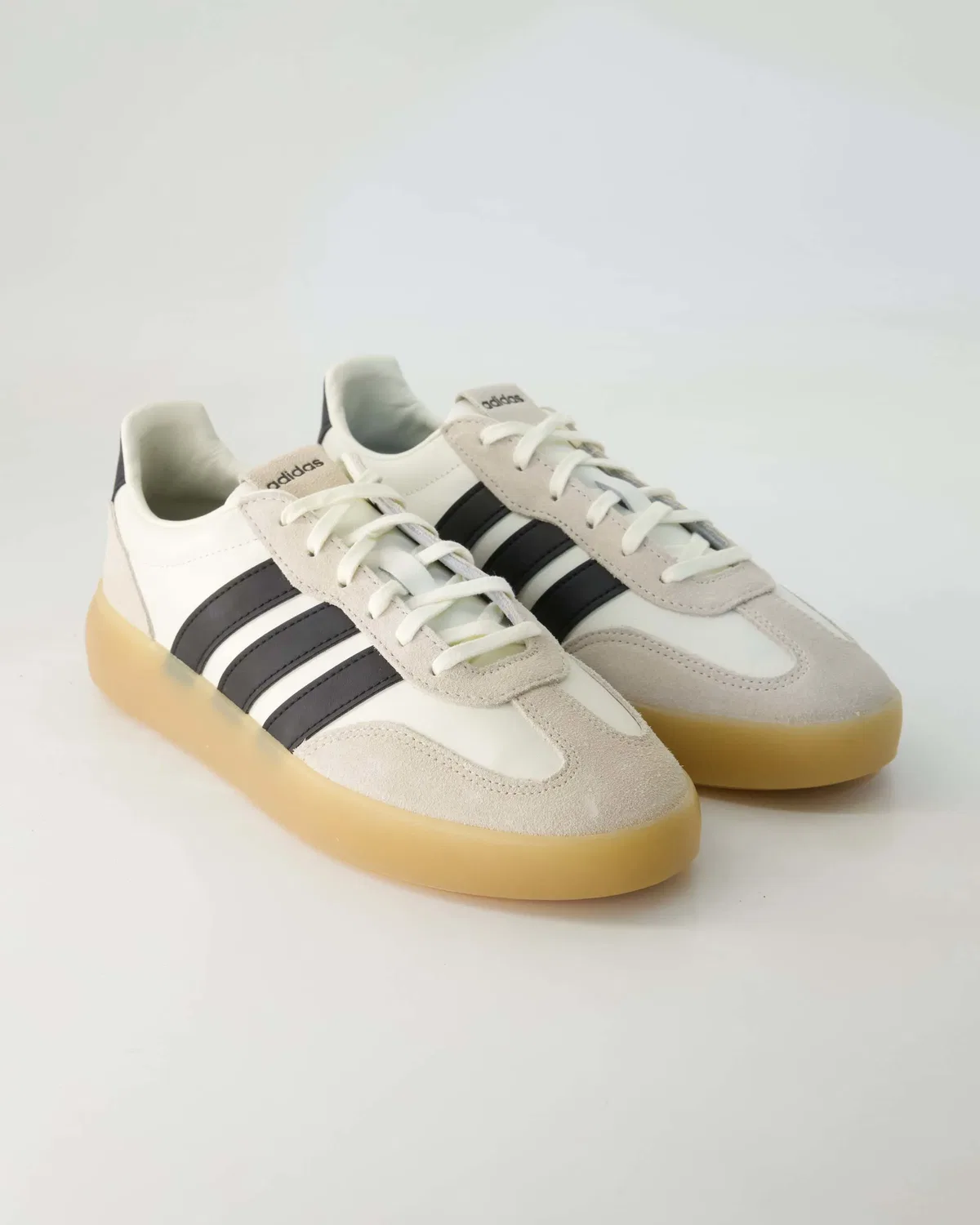 Слипоны бежевые Adidas beige