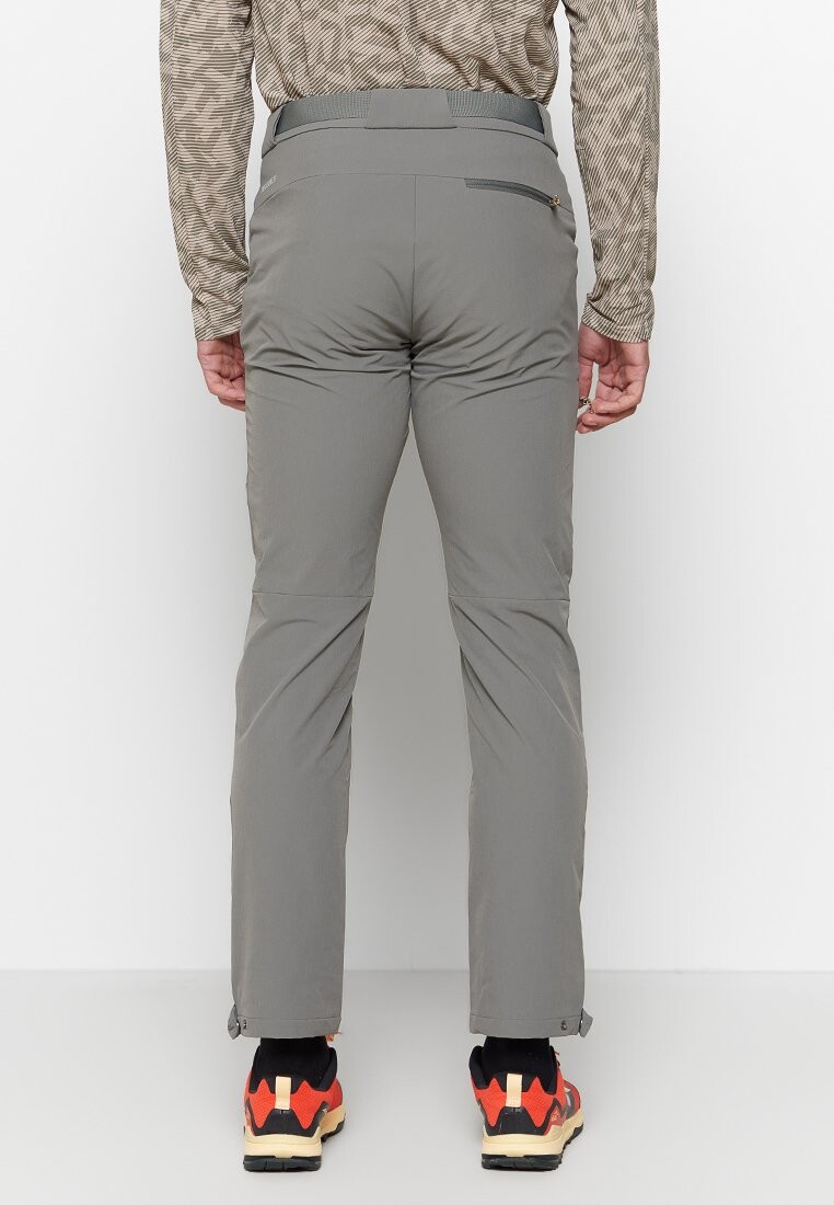 

Брюки HOLDSTEIG Jack Wolfskin, зеленый
