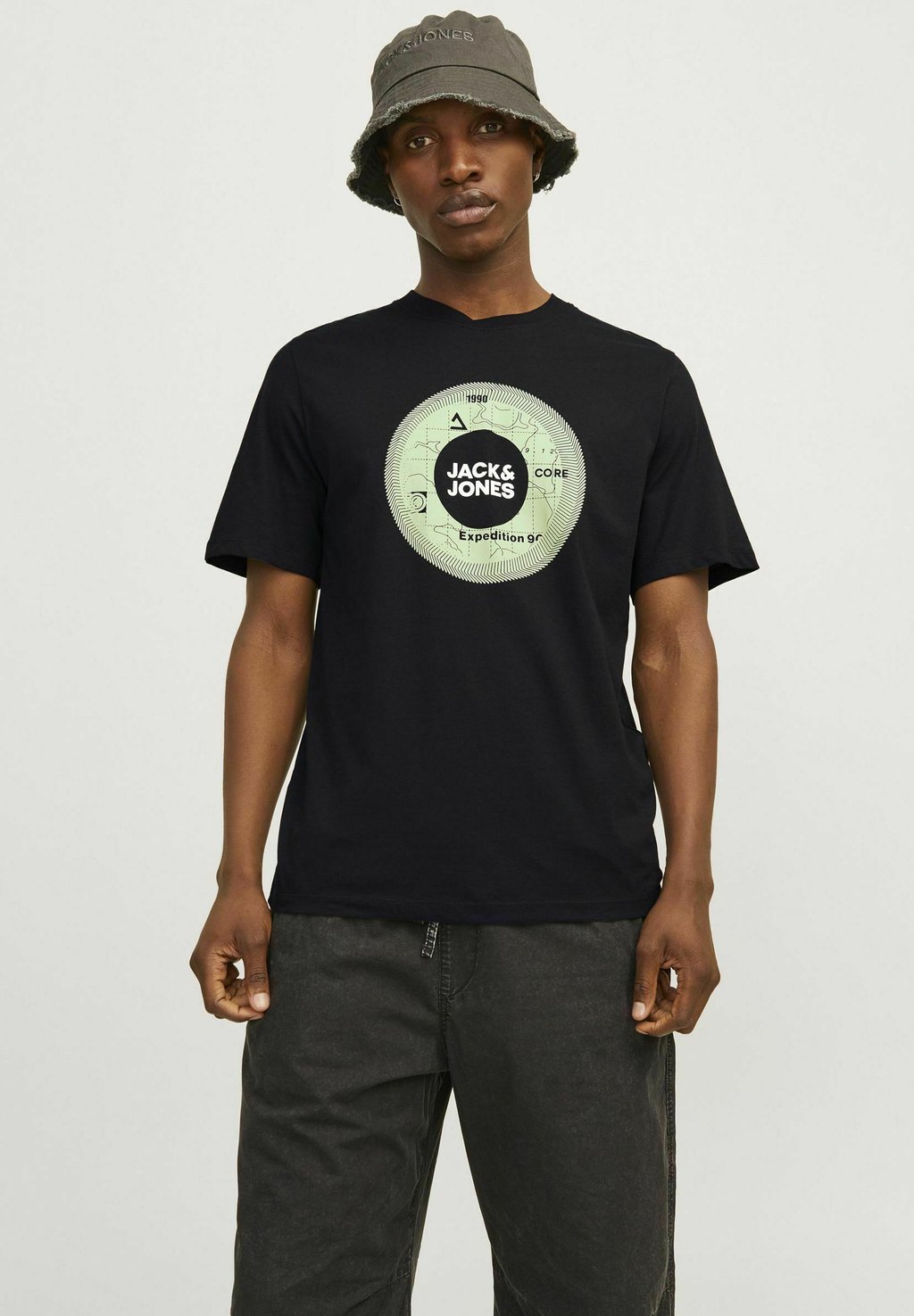 

Рубашка с принтом GEDRUCKT RUNDHALS Jack & Jones, черный