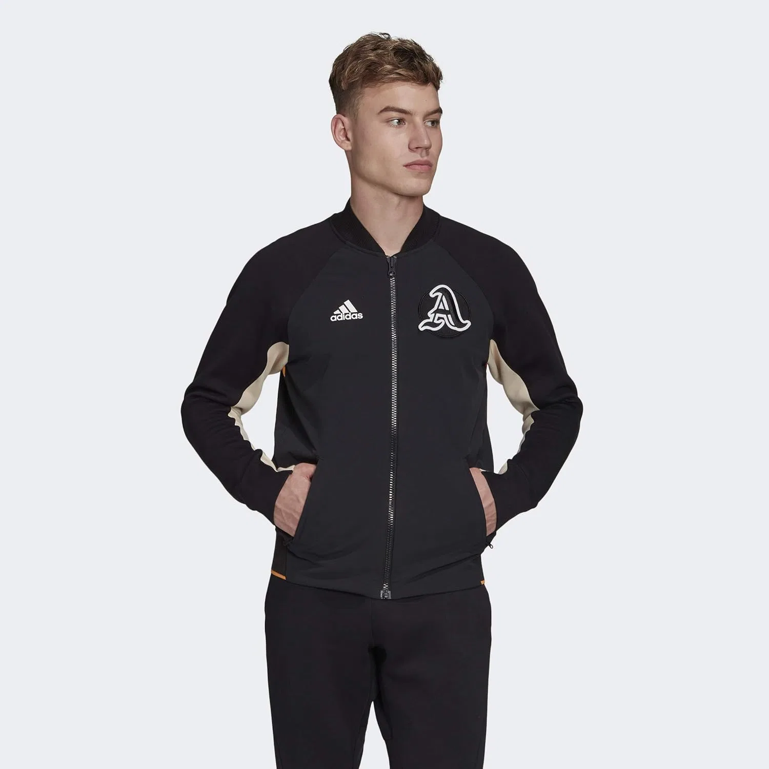 Куртка adidas V. City для мужчин — фото 3