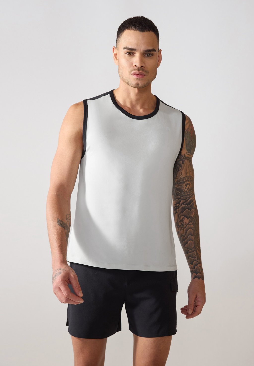 

Топ Pier One Sport, черный