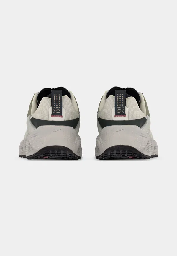 Кроссовки Nike Sportswear Ava Rover, светло-армейский/розовый дым/тёмный дымчато-серый/светлая кость — фото 4