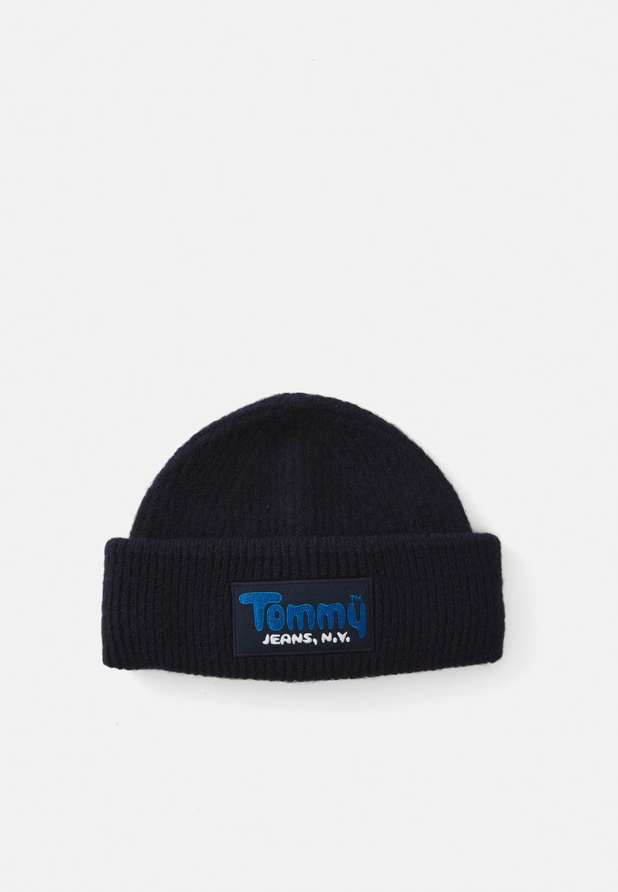 

Шапка Tommy Jeans COLLEGIATE SPORT BEANIE, Dark Night Navy/Dark Blue