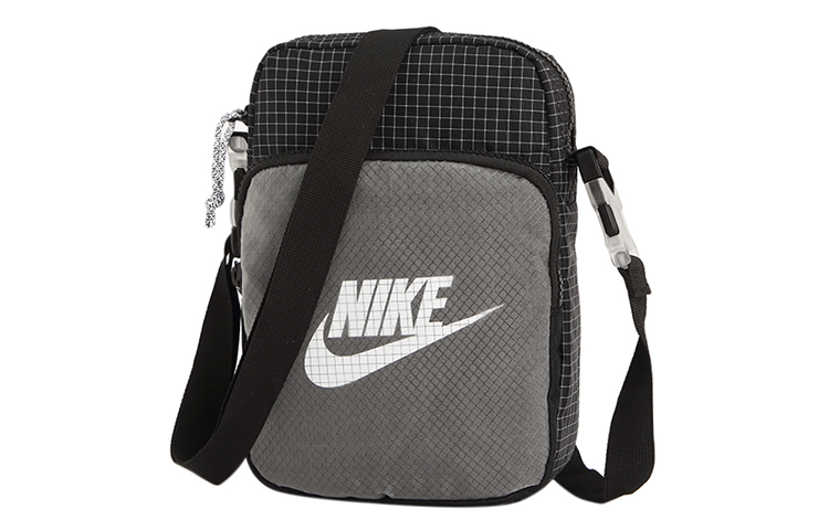 

Nike Черно-серый поясной рюкзак, Black Gray