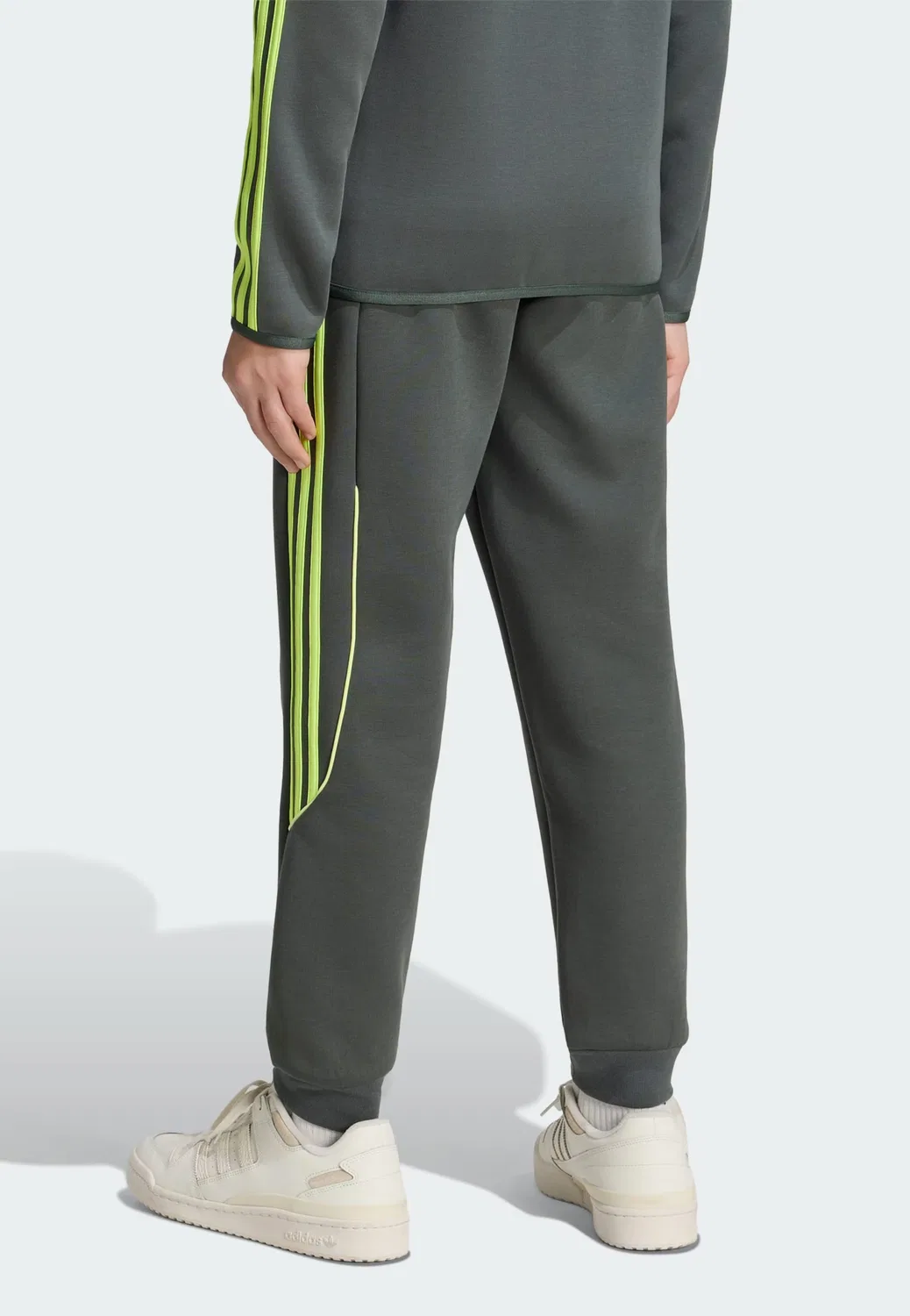 Зауженные брюки Adidas Originals Trefoil темно-серого цвета — фото 3