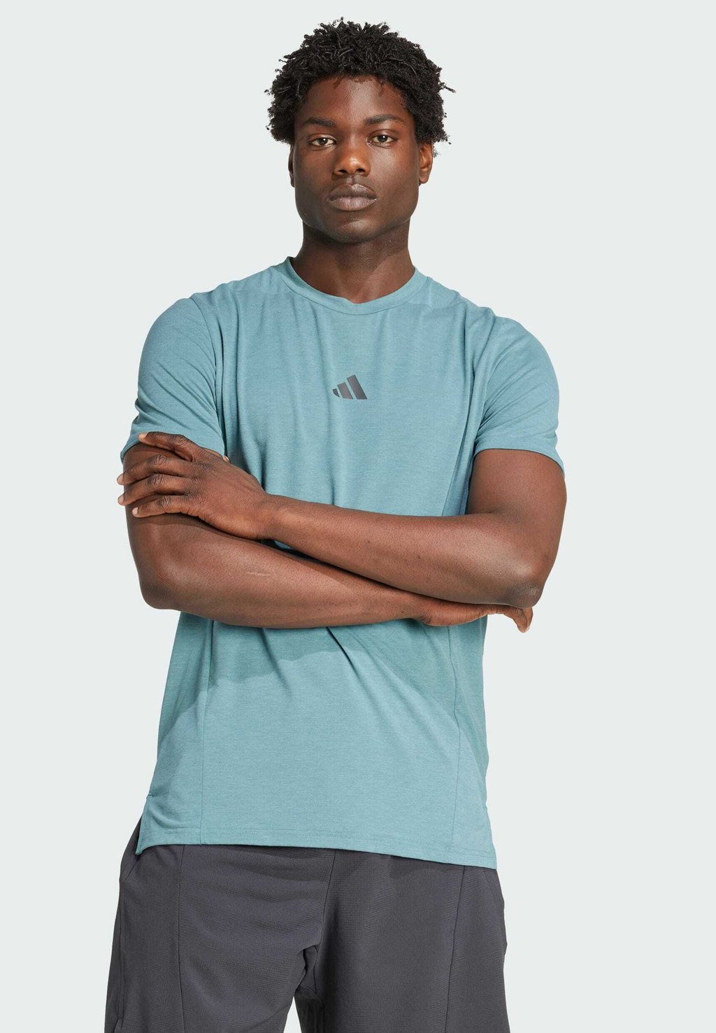 

Спортивная футболка TEE Adidas Performance, цвет Preloved Teal