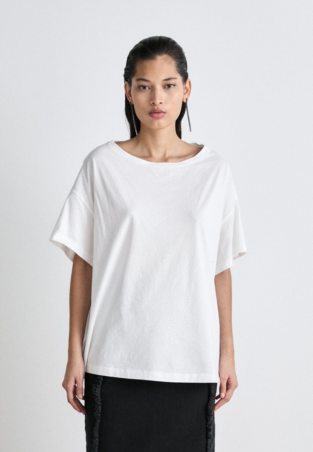 

Базовая футболка LYDIA TEE AllSaints, цвет white