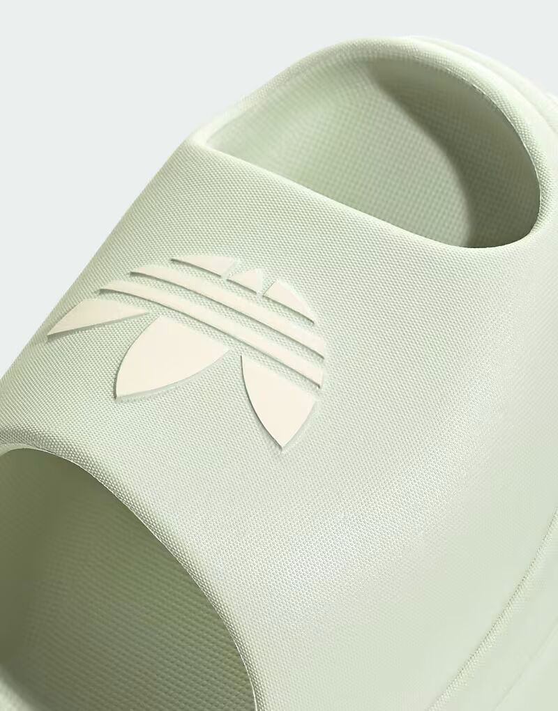 Кроссовки Adidas Originals Adifom Stan в цвете «льняной зеленый» / «чудо-белый» / — фото 2
