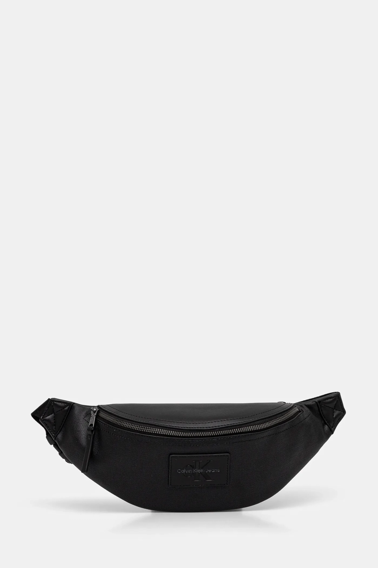 

Сумка Calvin Klein Jeans, черный