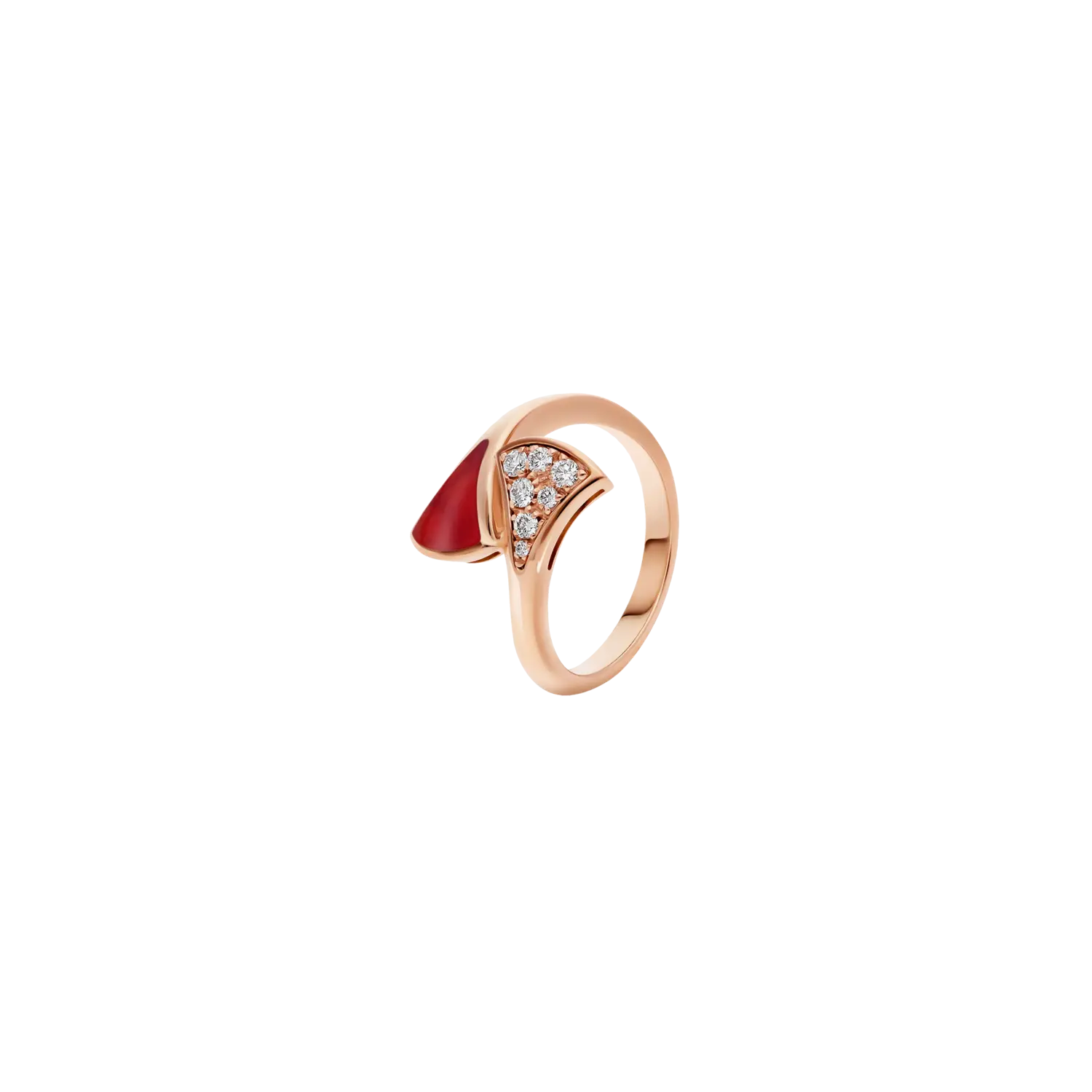 

Кольцо Bulgari Divas' dream из розового золота 18 карат с сердоликом и бриллиантовым паве