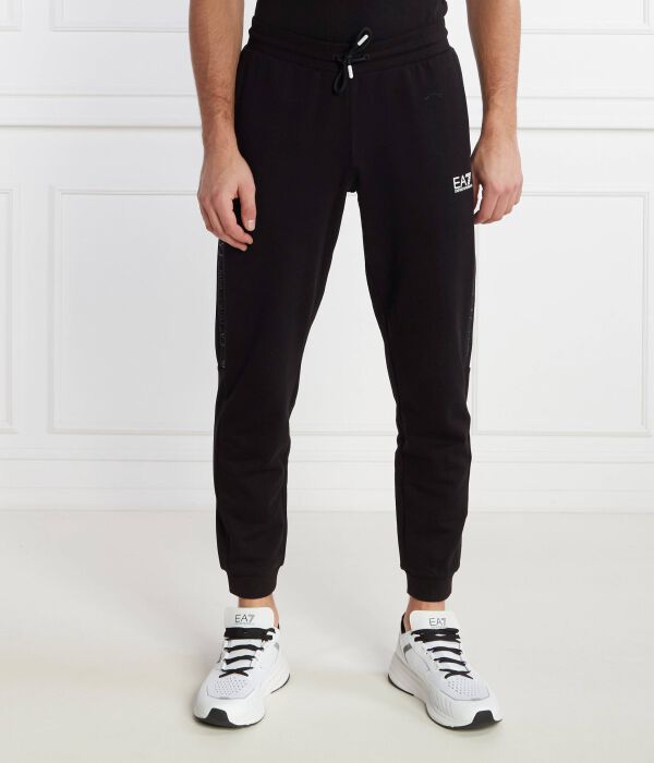 

Брюки Regular fit Ea7, черный