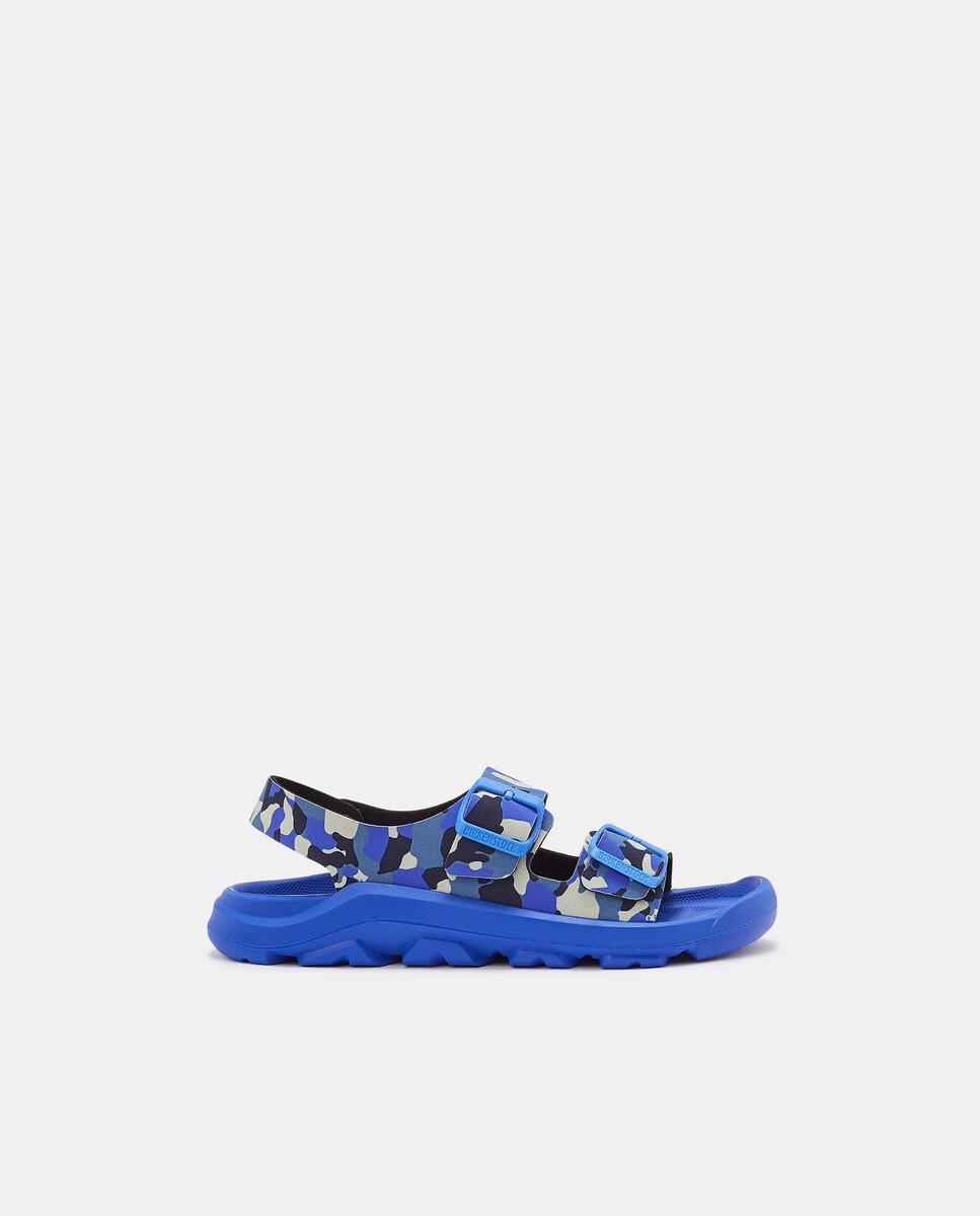 

Сандалии для мальчика синие с двойной пряжкой Birkenstock, синий