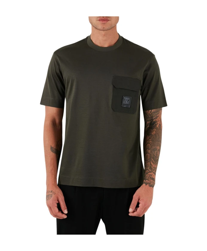 

Футболка размера M с карманом Emporio Armani, зеленый