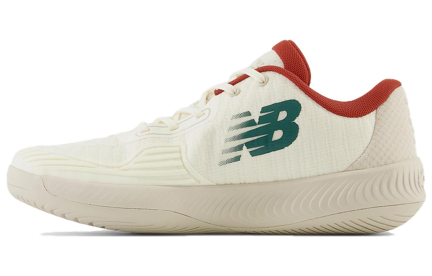 

Футболка FuelCell Sea Salt Timber Wolf New Balance, белая красная