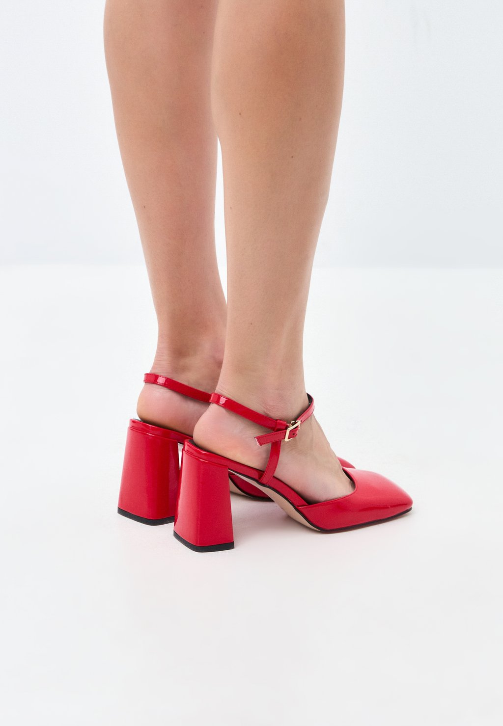Классические туфли на каблуке High heels Cesare Gaspari, красный — фото 3