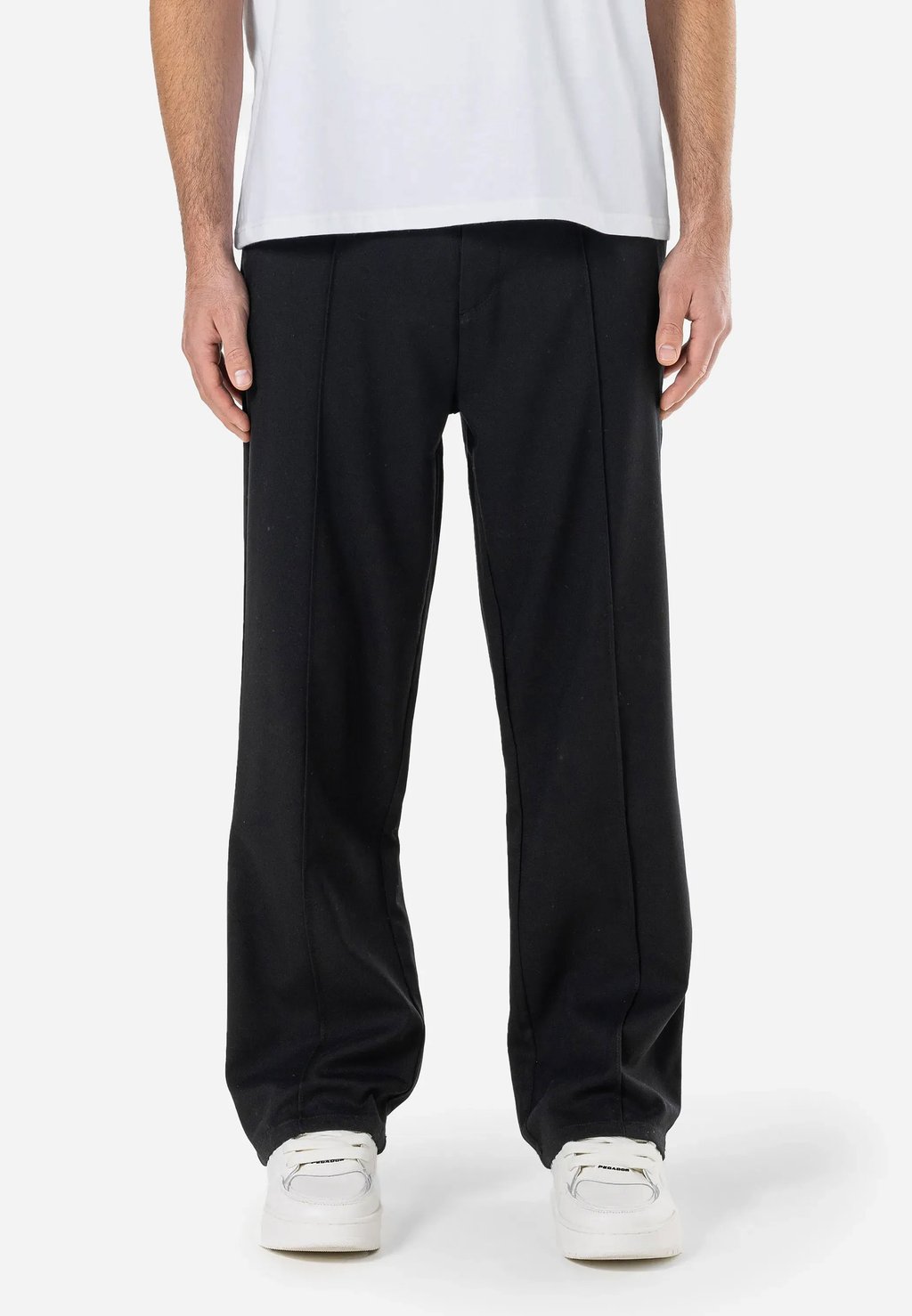 

Брюки MADOR WIDE PANTS Pegador, черный