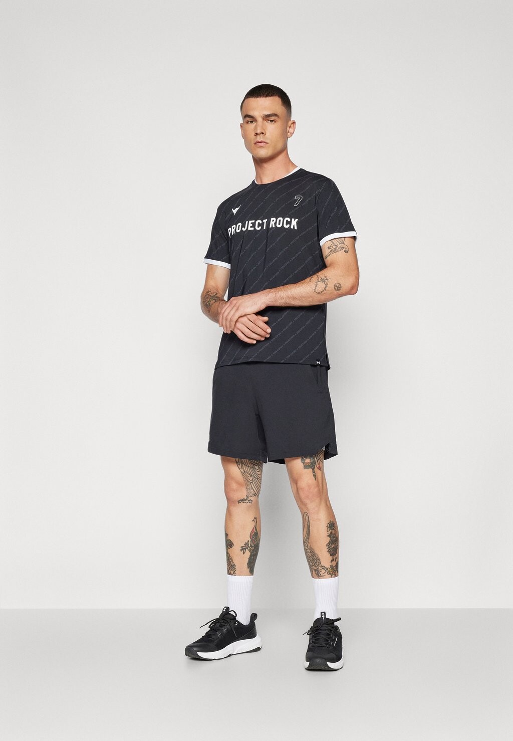

Принт на футболке RUGBY SHIRT Under Armour, черный