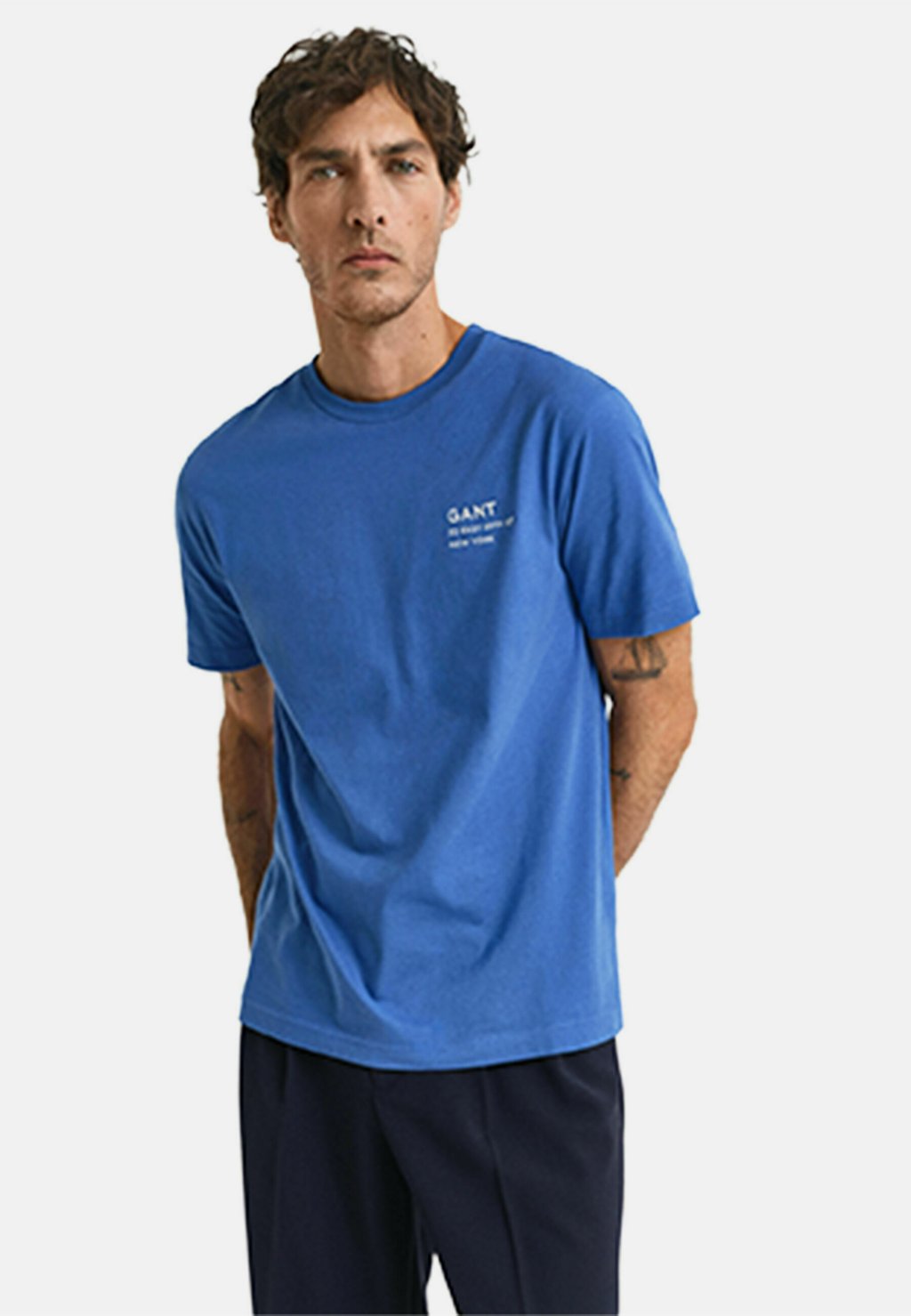 

Базовая футболка SMALL GRAPHIC SS GANT, синий