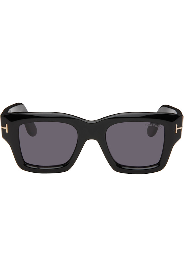 

Солнцезащитные очки Илии Tom Ford, черный