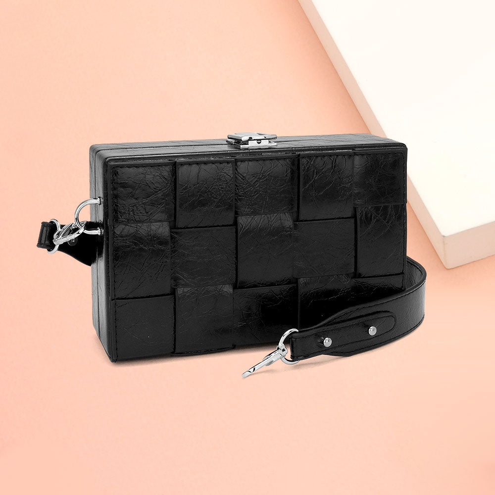 

Искусственная кожа плетеная квадратная сумка-кроссбоди FASHNZFAB, черный