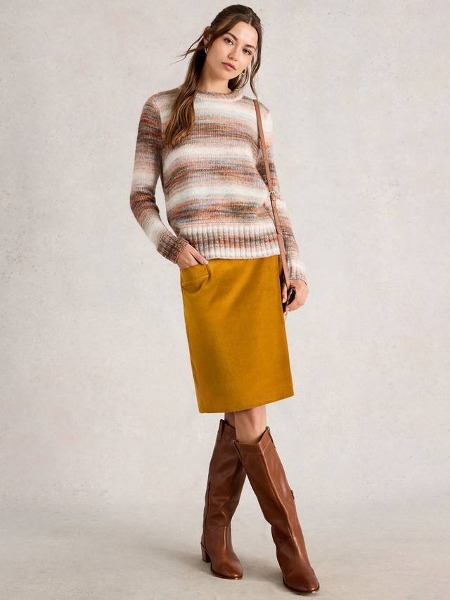 

Коралловая юбка из велюра White Stuff, Dark Chart