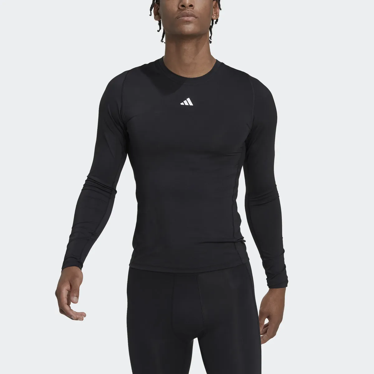 

Функциональная рубашка adidas Performance "TECHFIT TRAINING LONGSLEEVE", черный