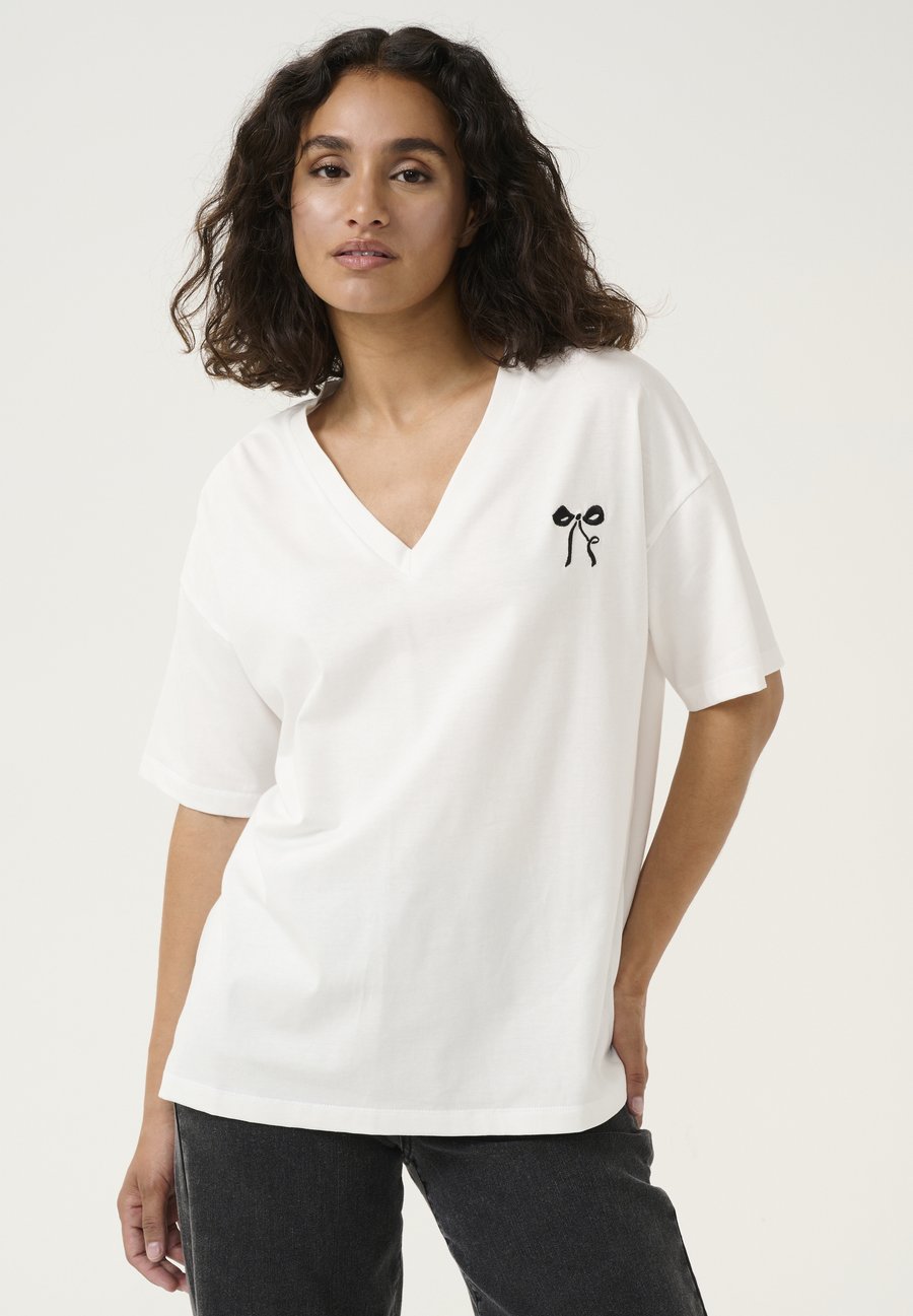 

Футболка Kaffe KABOWIE, Chalk/Off-White, Белый, Футболка Kaffe KABOWIE, Chalk/Off-White