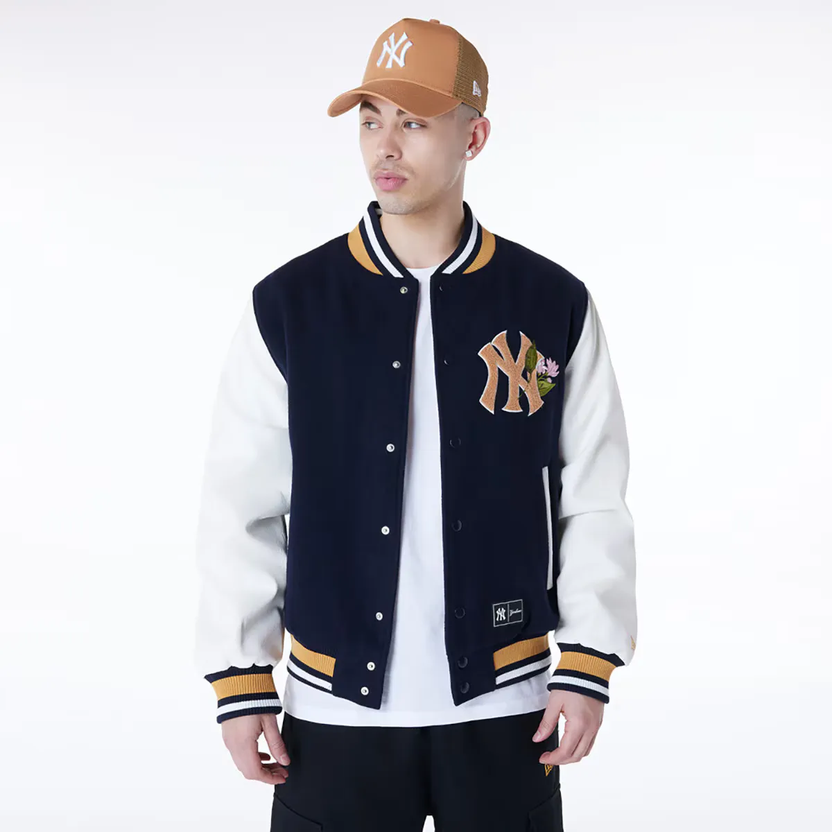 

Varsity New York Yankees MLB Цветочная куртка новой эры New Era, тёмно-синий