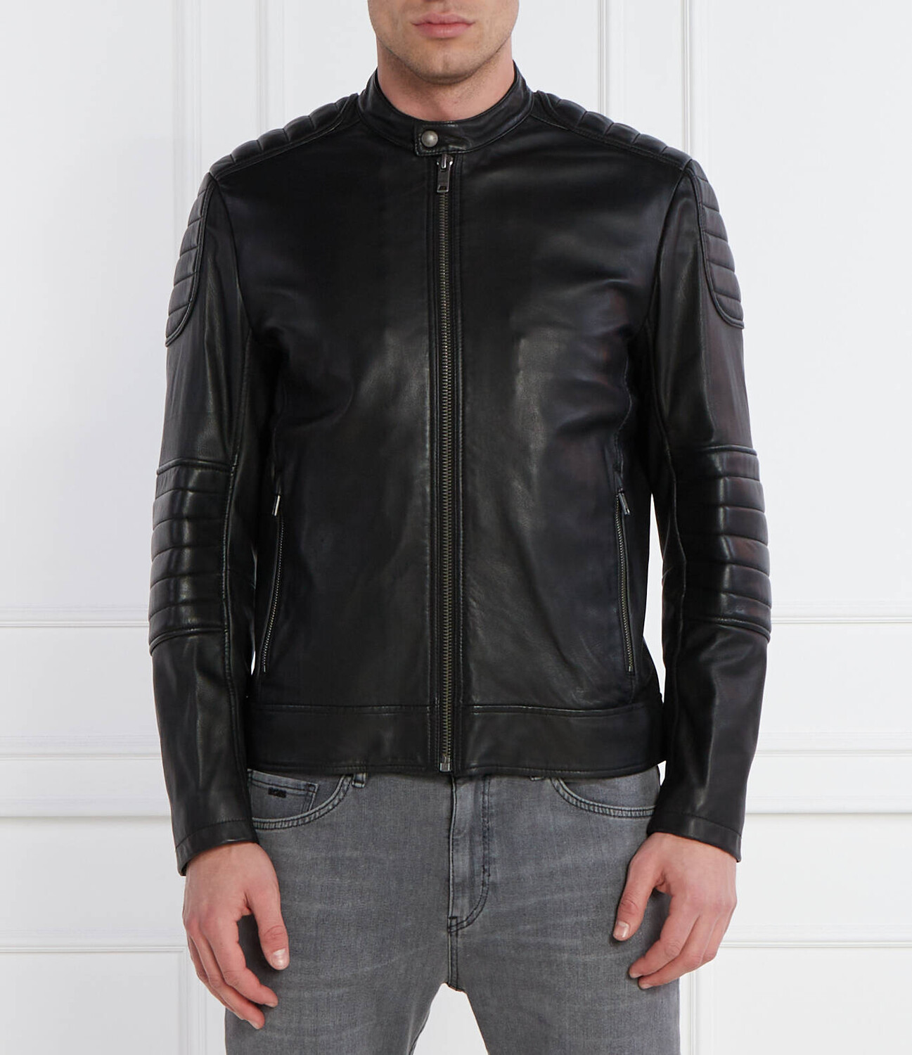 

Кожаная куртка BOSS ORANGE Jolur Regular Fit, черный