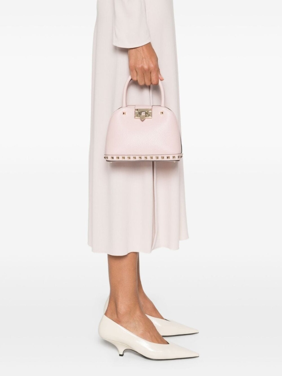 

Valentino Garavani маленькая сумка-тоут Rockstud, розовый
