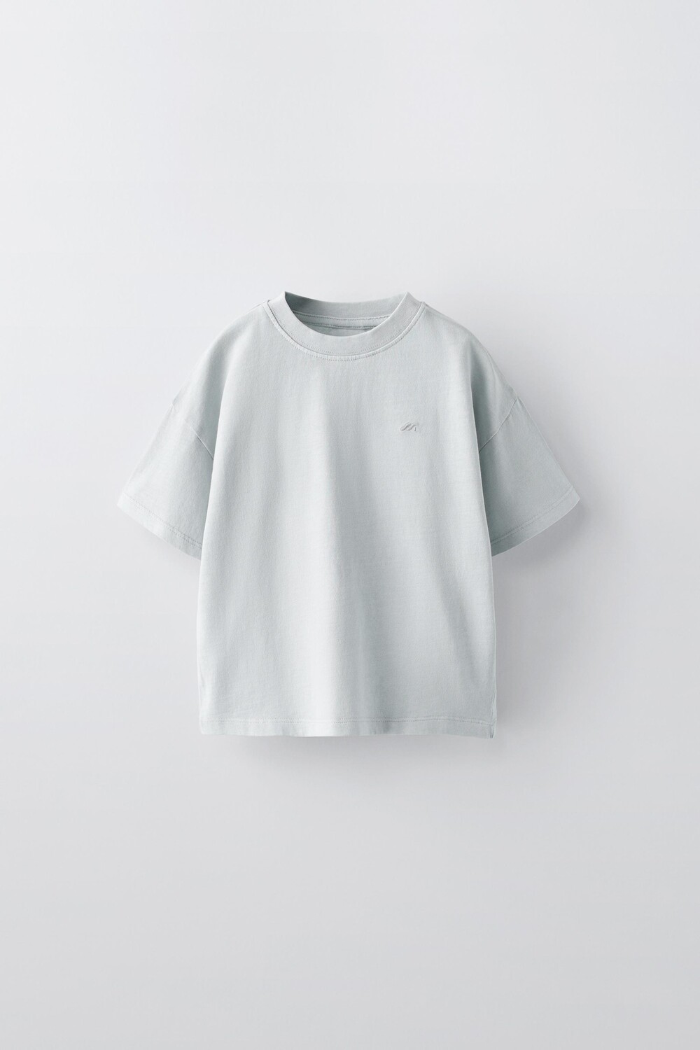 

Футболка с вышивкой garment dye ZARA, средне-синий