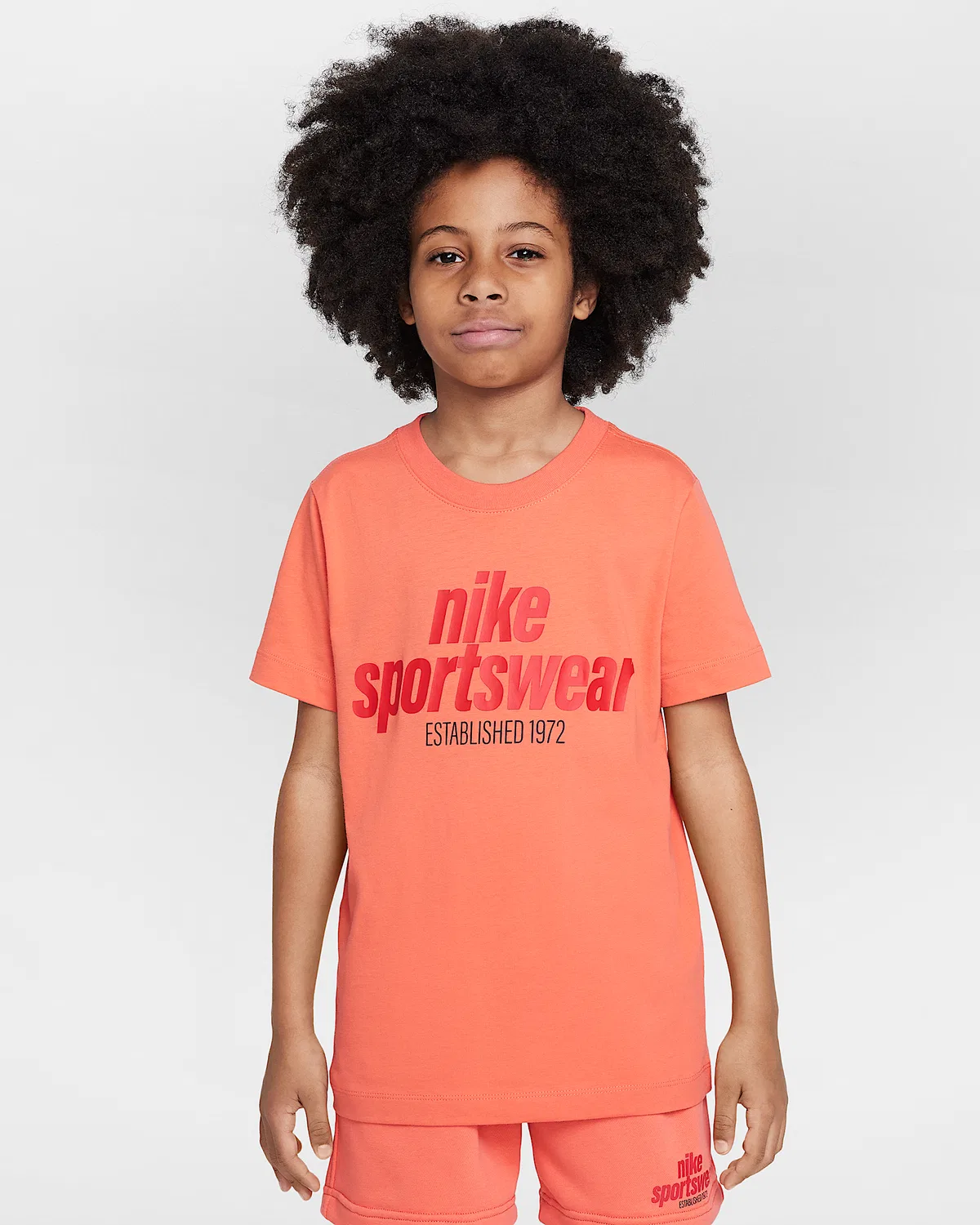 Детская футболка Nike Sportswear, Magic Ember