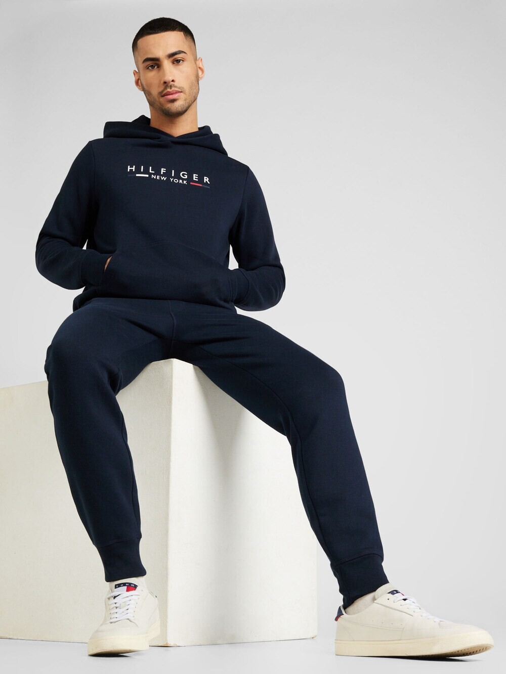 Тренировочный костюм Tommy Hilfiger, морской синий — фото 4